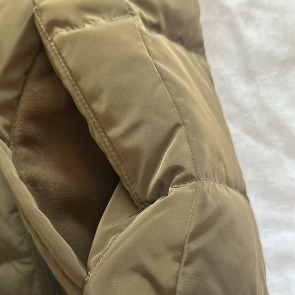 Talbots Down Puffer Vest *Like New* - Picture 3 of 8